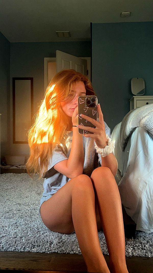 carmmieecat image ~ Altpins