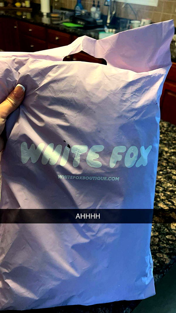 carmmieecat image ~ Altpins