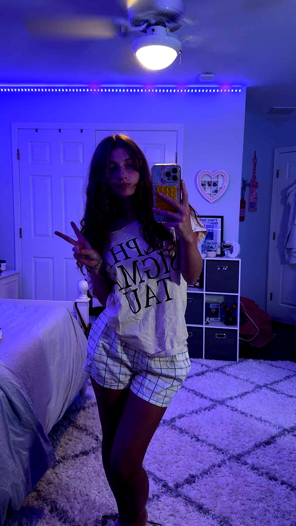 carmmieecat image ~ Altpins