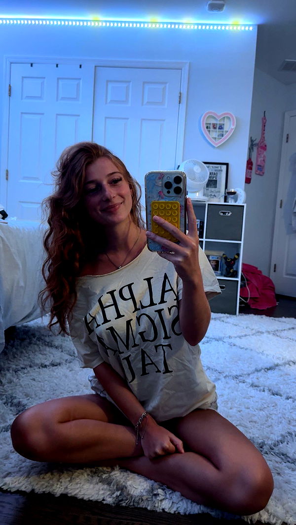 carmmieecat image ~ Altpins