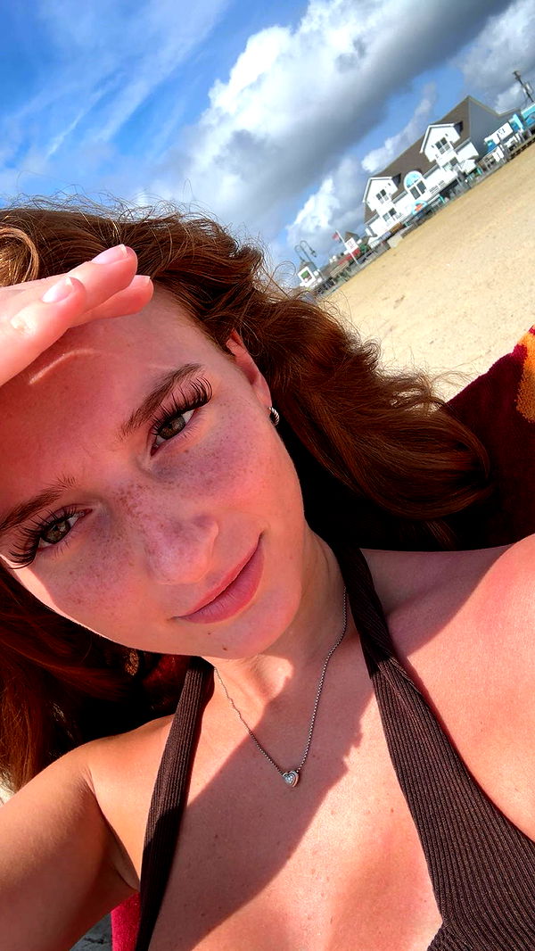 carmmieecat image ~ Altpins