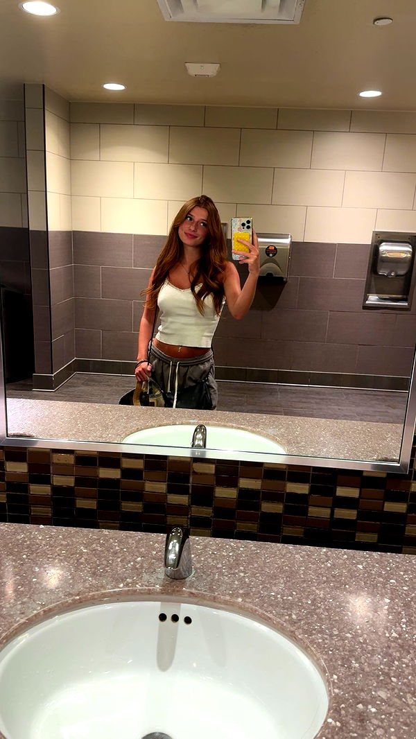 carmmieecat image ~ Altpins