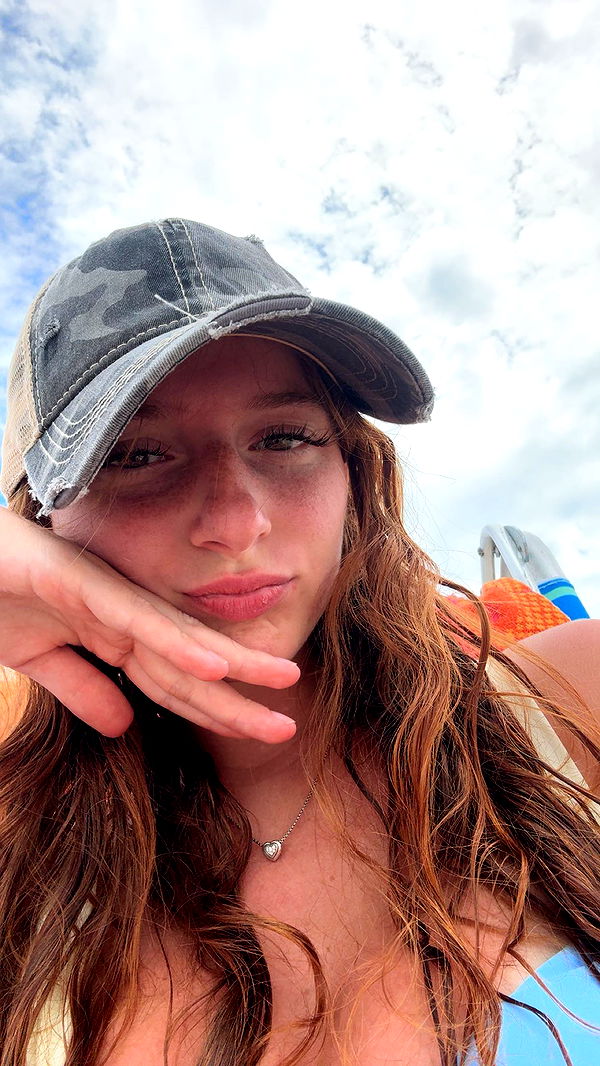 carmmieecat image ~ Altpins