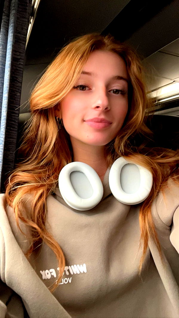 carmmieecat image ~ Altpins