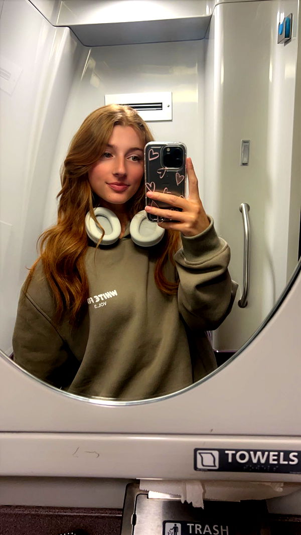 carmmieecat image ~ Altpins