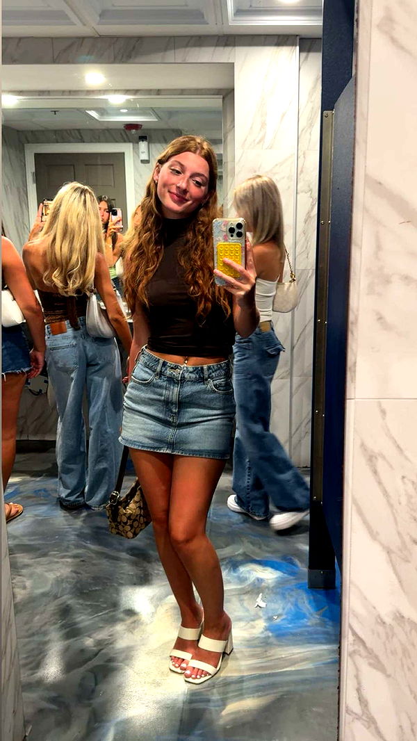 carmmieecat image ~ Altpins