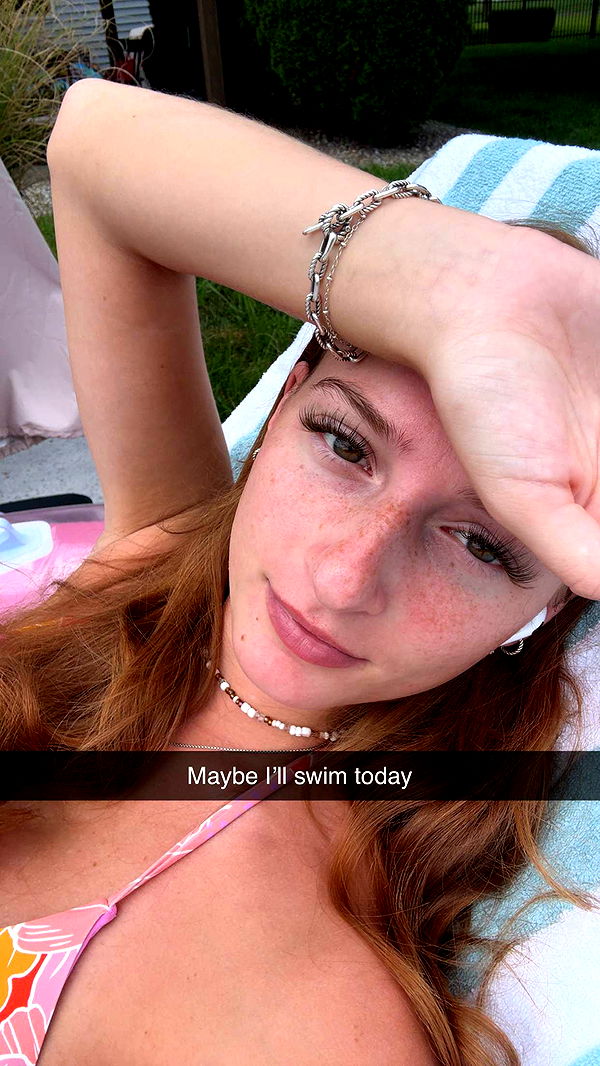 carmmieecat image ~ Altpins