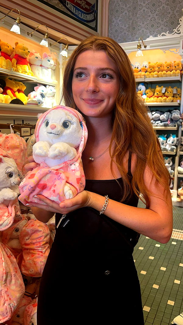 carmmieecat image ~ Altpins