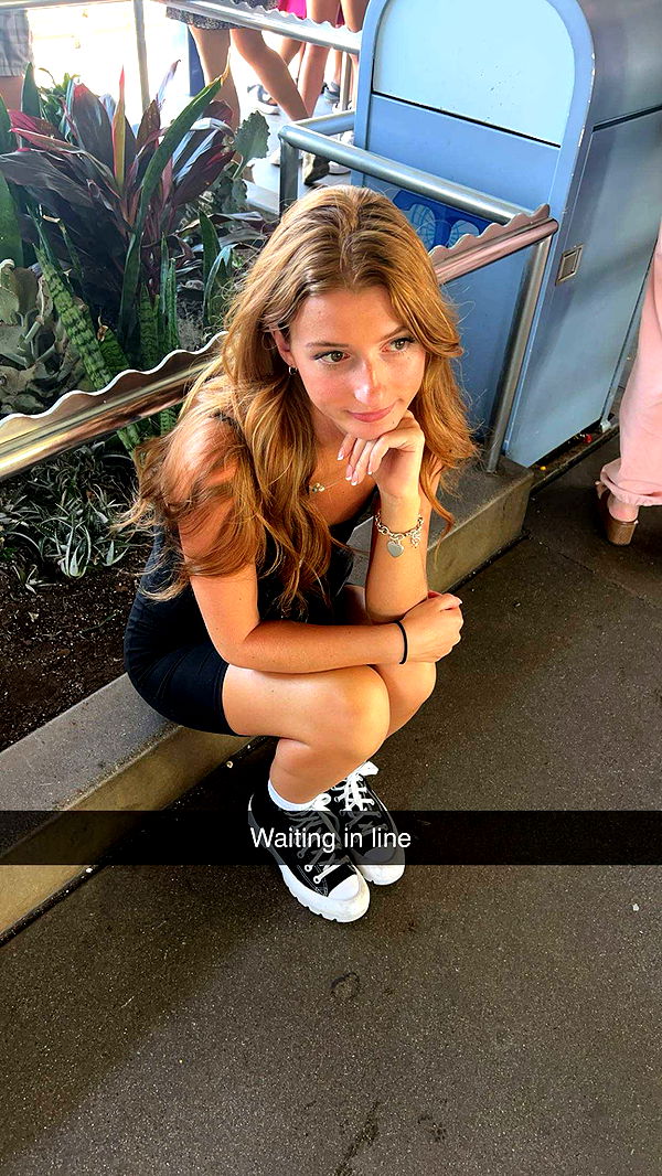 carmmieecat image ~ Altpins