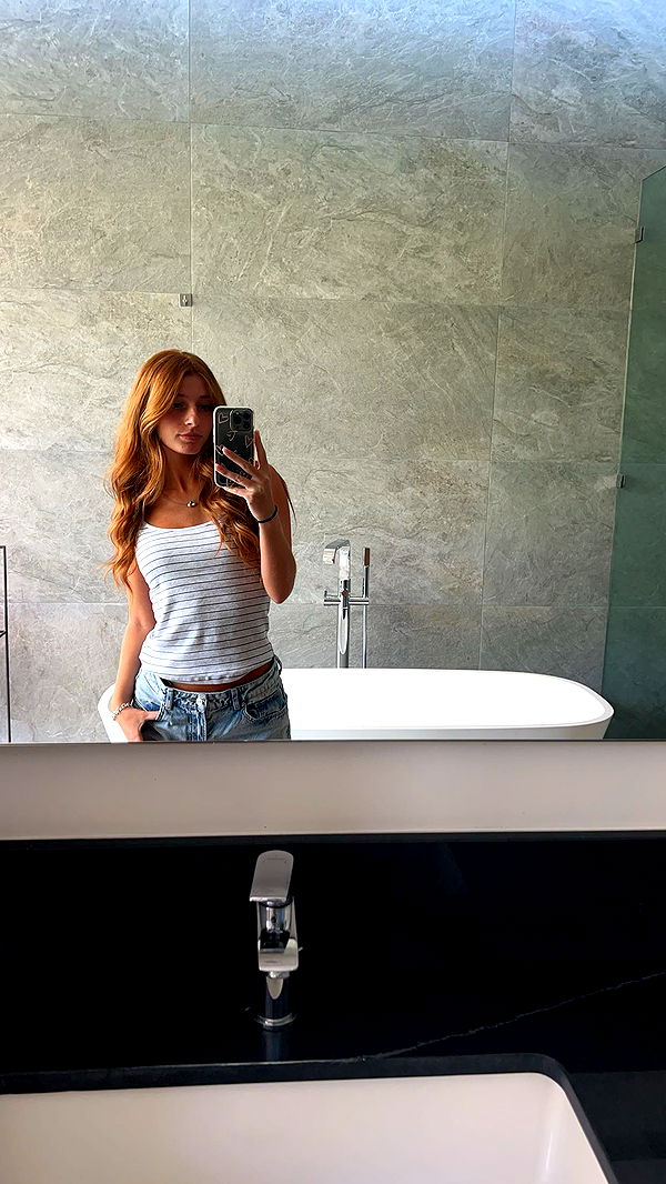 carmmieecat image ~ Altpins