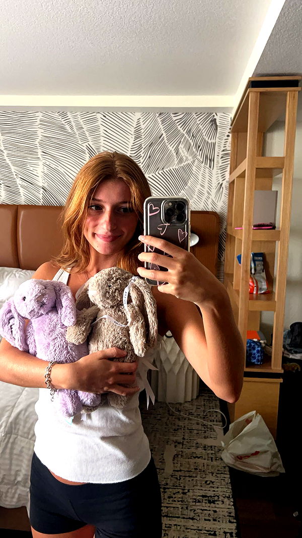 carmmieecat image ~ Altpins