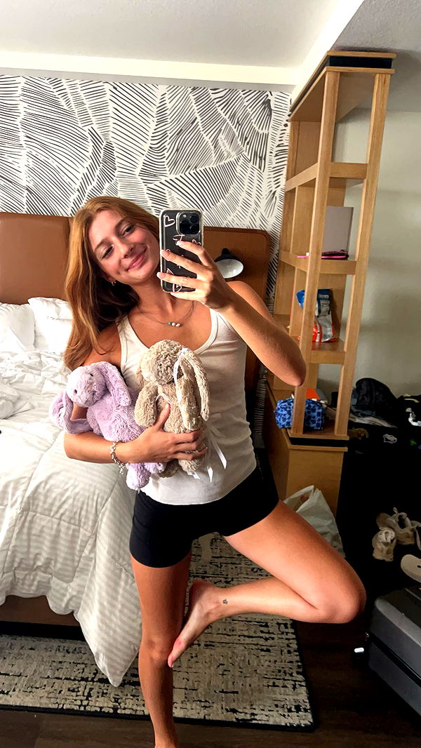 carmmieecat image ~ Altpins