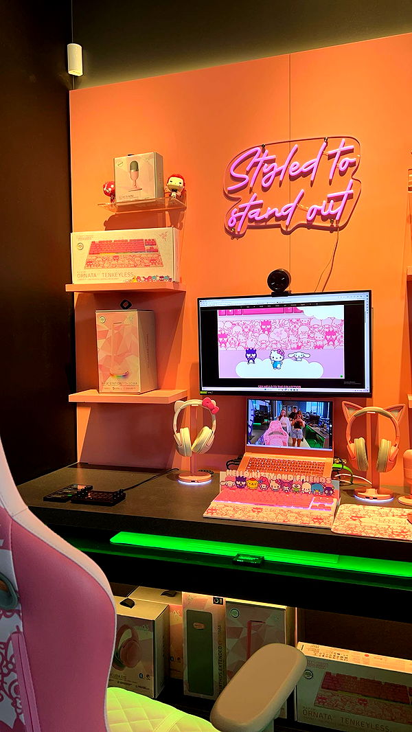 carmmieecat image ~ Altpins