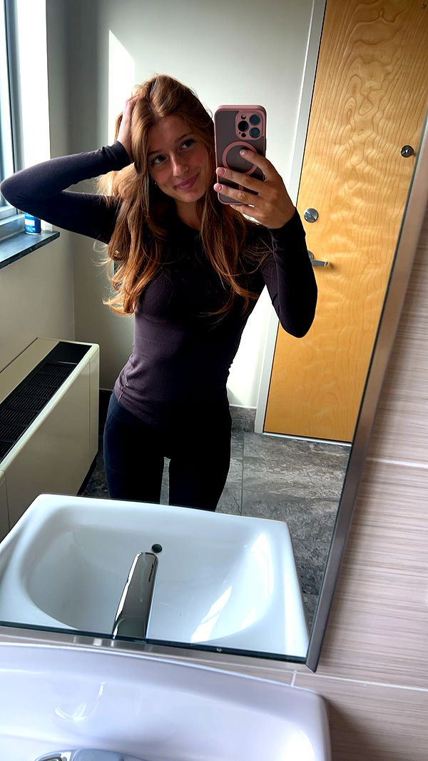 carmmieecat image ~ Altpins