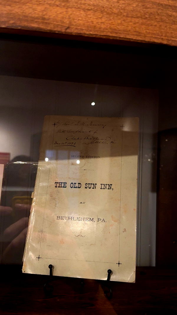 carmmieecat image ~ Altpins