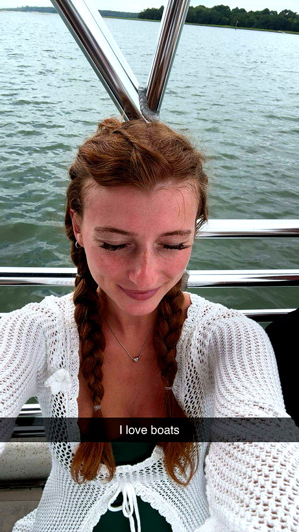 carmmieecat image ~ Altpins