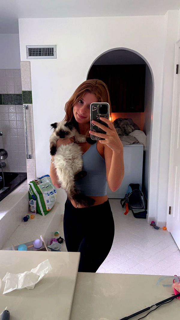 carmmieecat image ~ Altpins