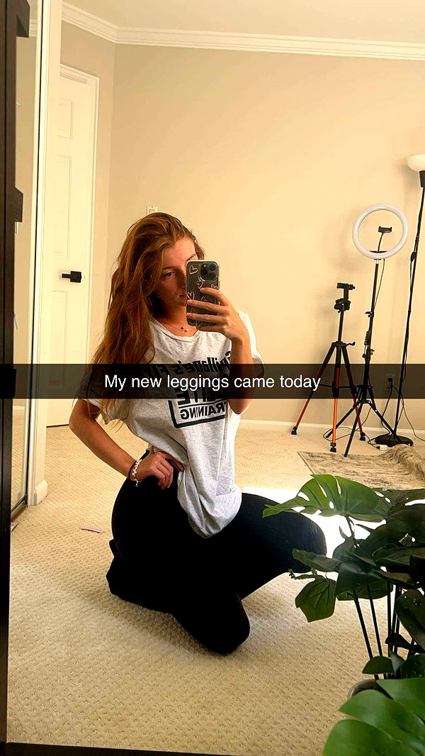 carmmieecat image ~ Altpins