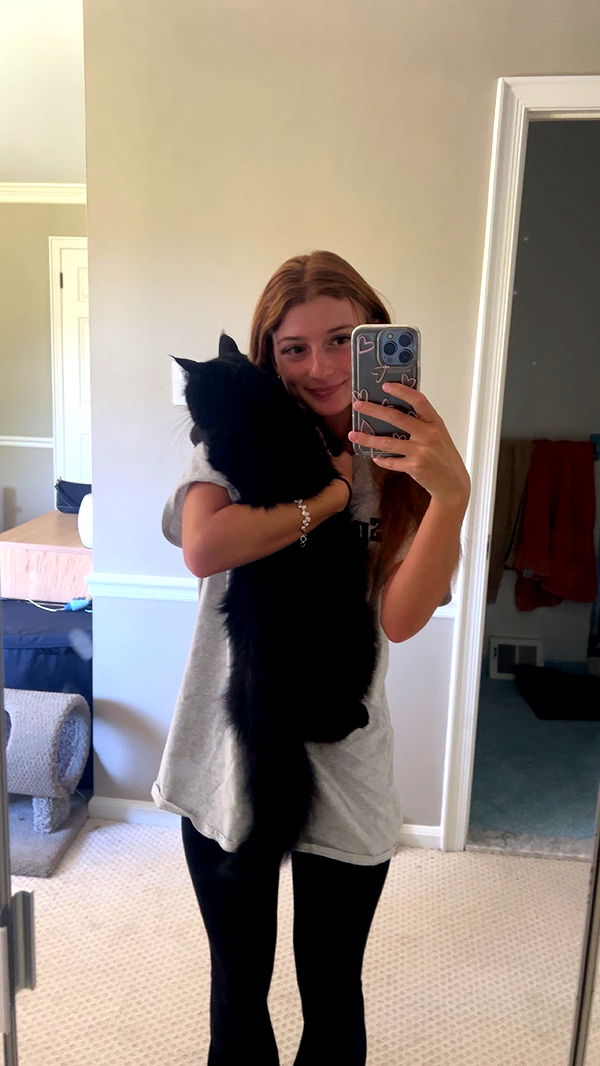 carmmieecat image ~ Altpins