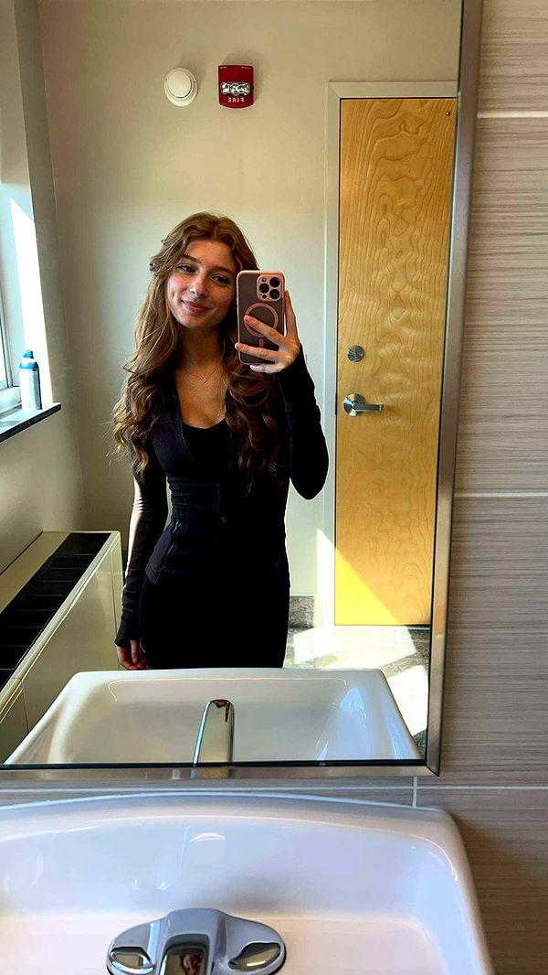 carmmieecat image ~ Altpins