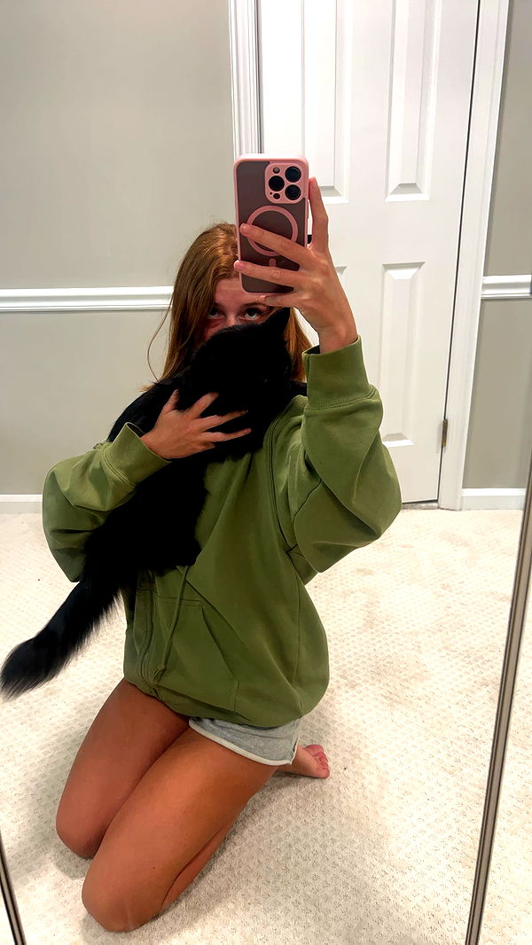 carmmieecat image ~ Altpins