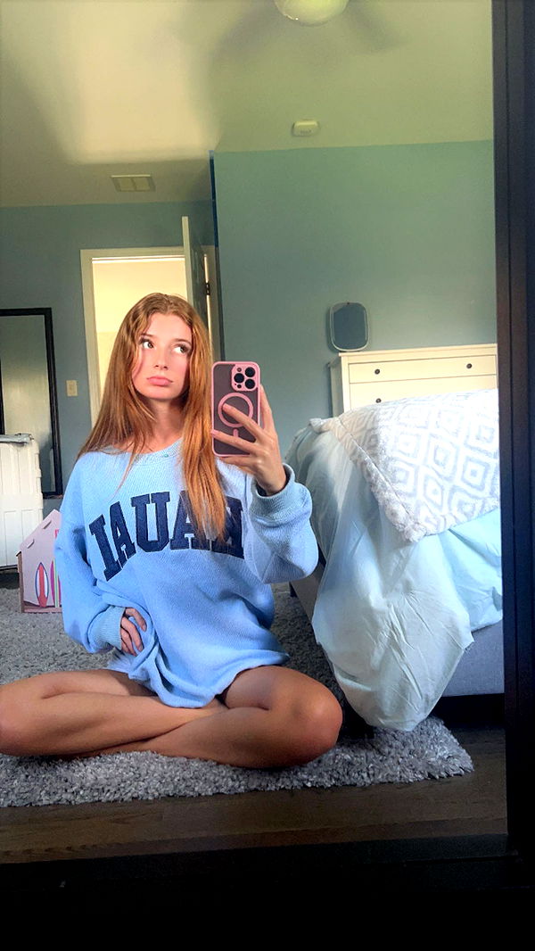 carmmieecat image ~ Altpins