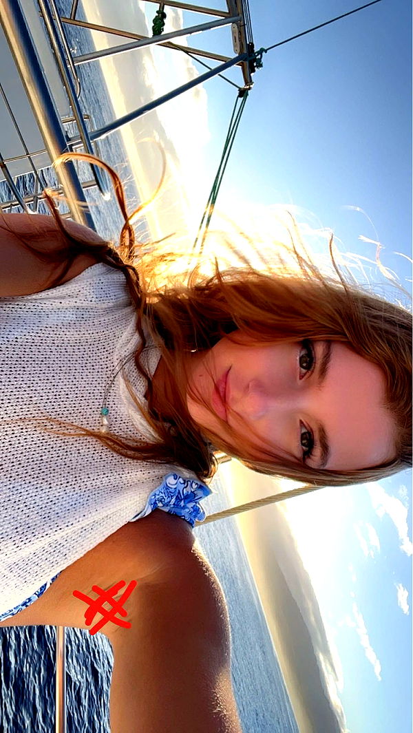 carmmieecat image ~ Altpins