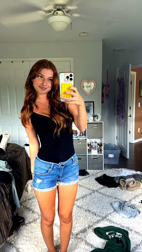 carmmieecat image ~ Altpins