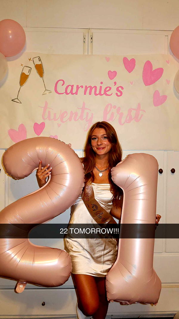 carmmieecat image ~ Altpins