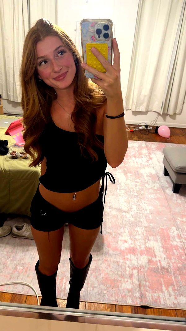 carmmieecat image ~ Altpins