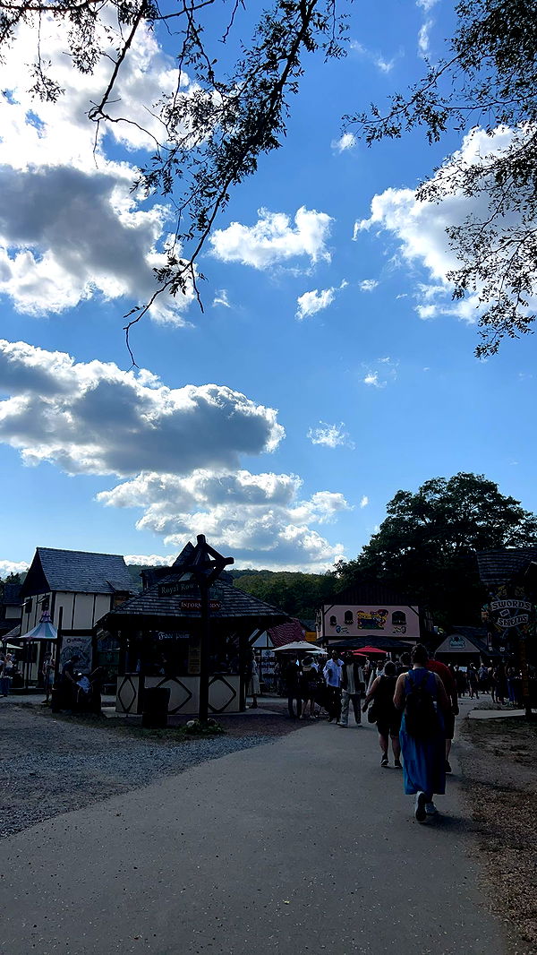 carmmieecat image ~ Altpins