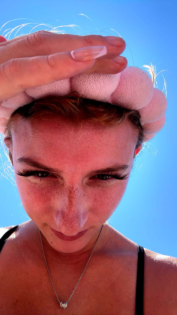 carmmieecat image ~ Altpins