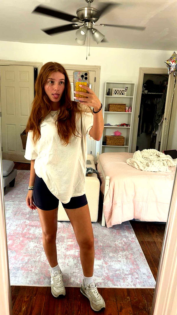 carmmieecat image ~ Altpins