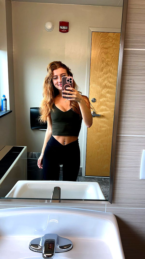 carmmieecat image ~ Altpins