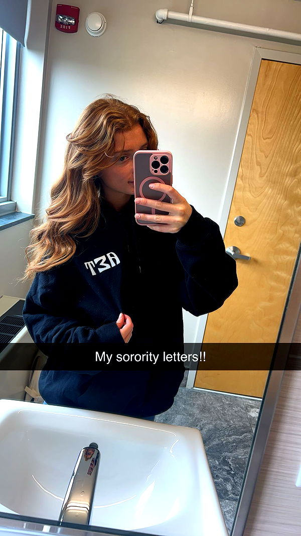 carmmieecat image ~ Altpins