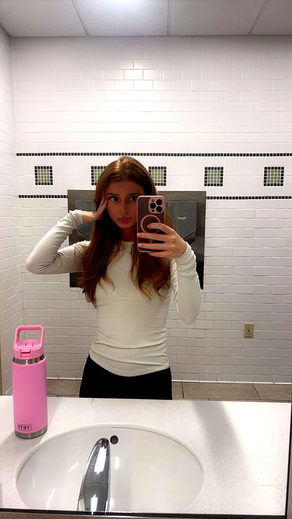 carmmieecat image ~ Altpins