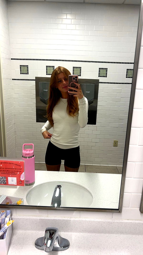 carmmieecat image ~ Altpins