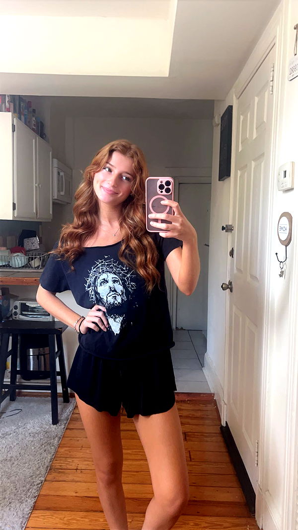 carmmieecat image ~ Altpins