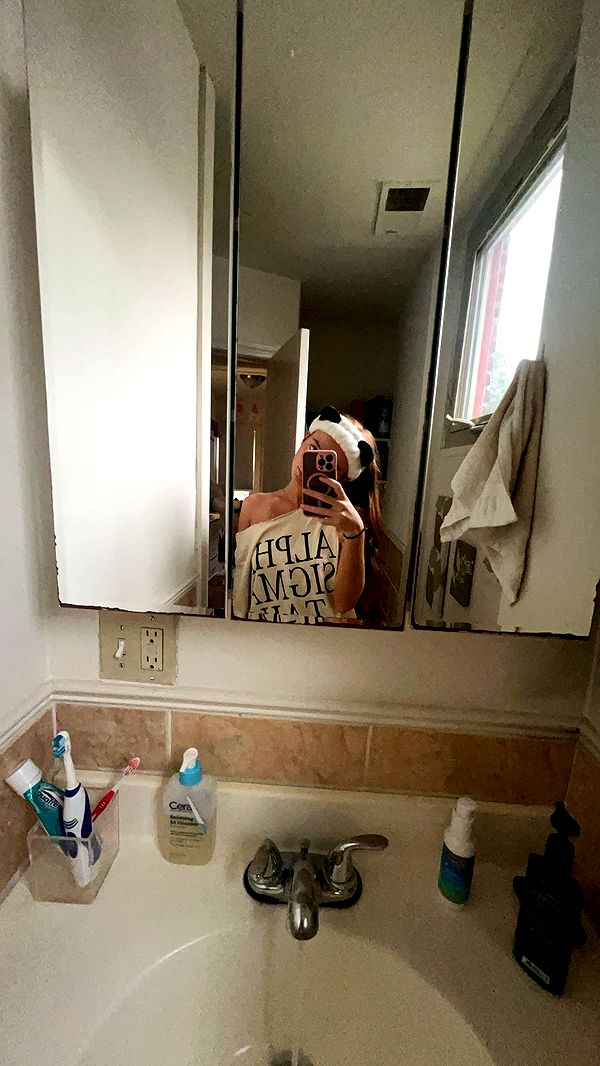 carmmieecat image ~ Altpins