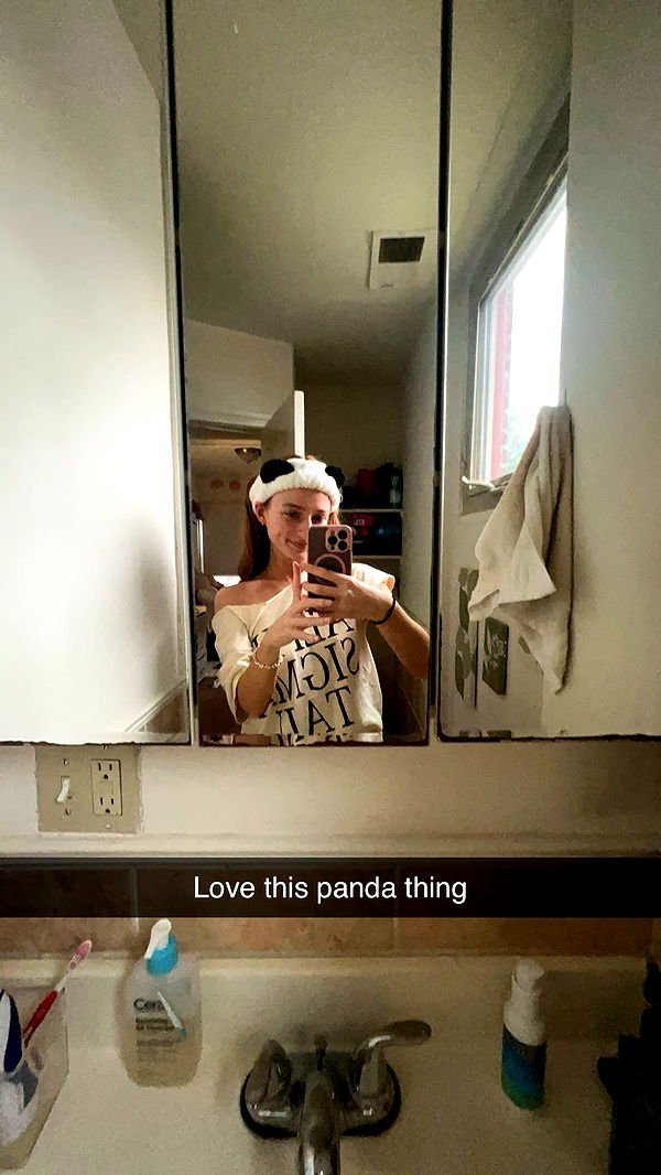 carmmieecat image ~ Altpins