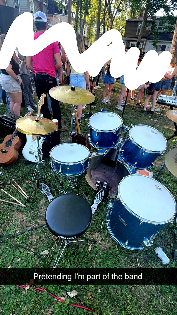 carmmieecat image ~ Altpins