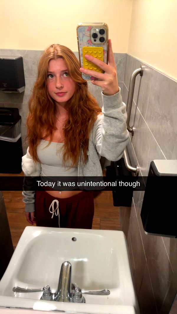 carmmieecat image ~ Altpins