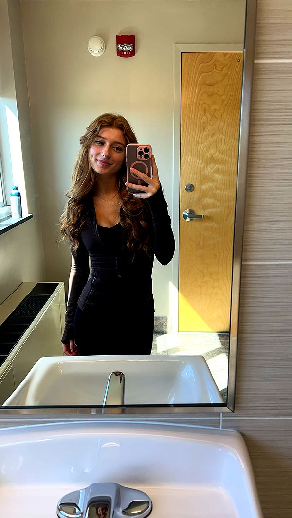 carmmieecat image ~ Altpins