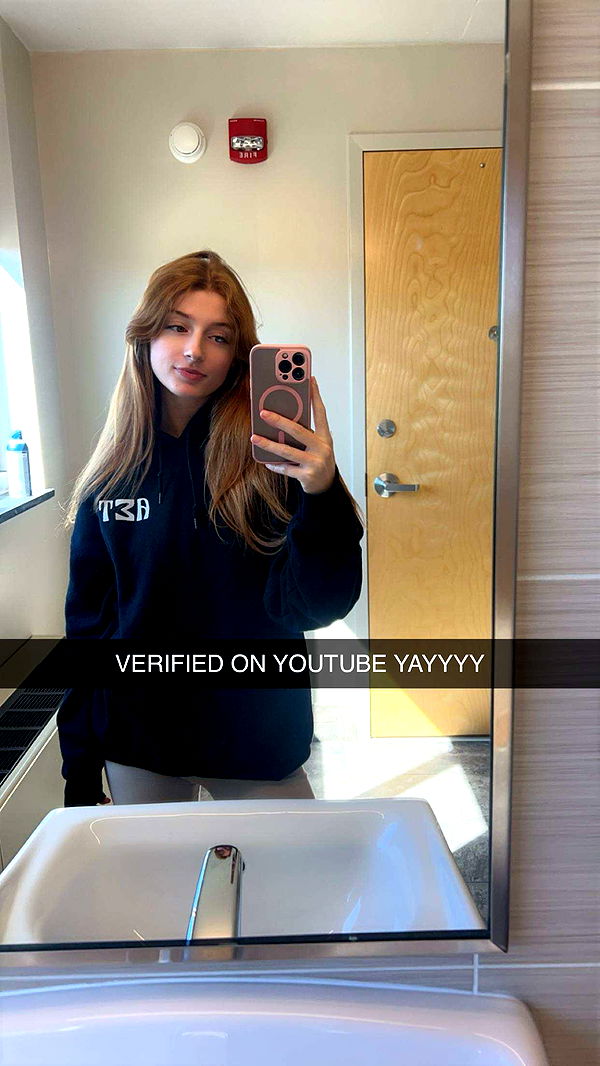 carmmieecat image ~ Altpins