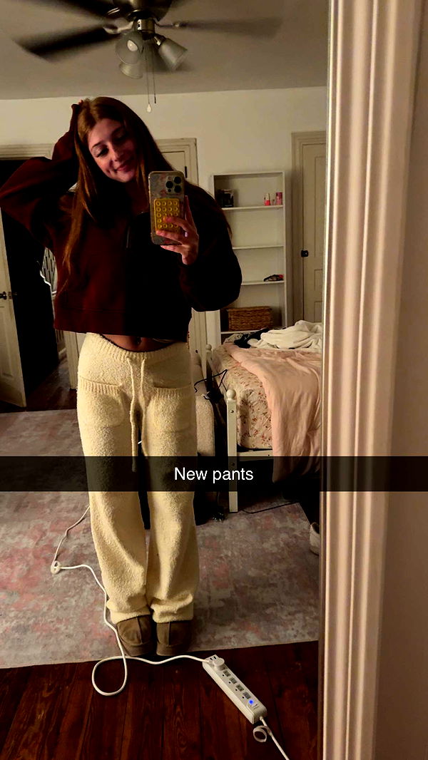 carmmieecat image ~ Altpins