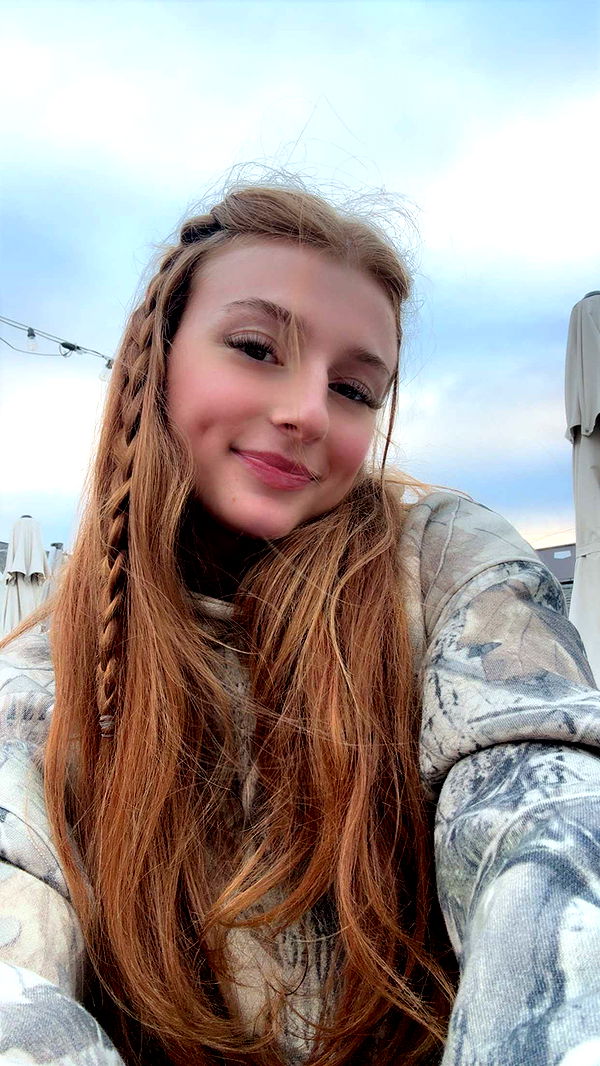 carmmieecat image ~ Altpins