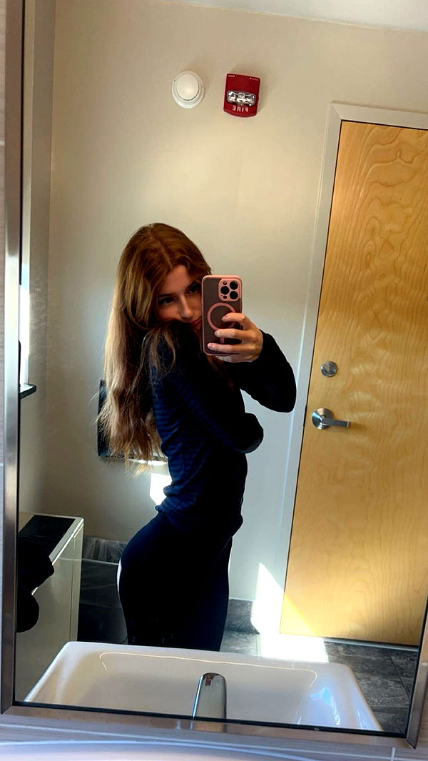 carmmieecat image ~ Altpins