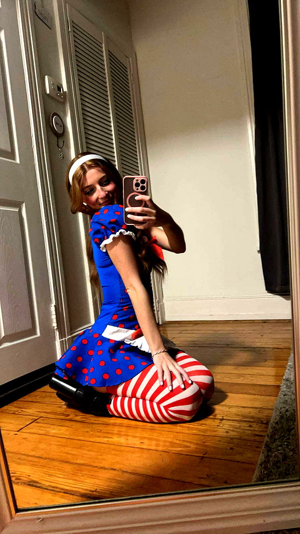 carmmieecat image ~ Altpins