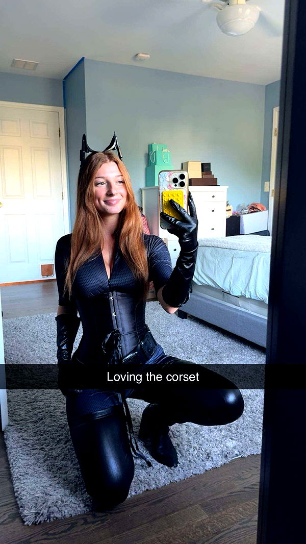 carmmieecat image ~ Altpins