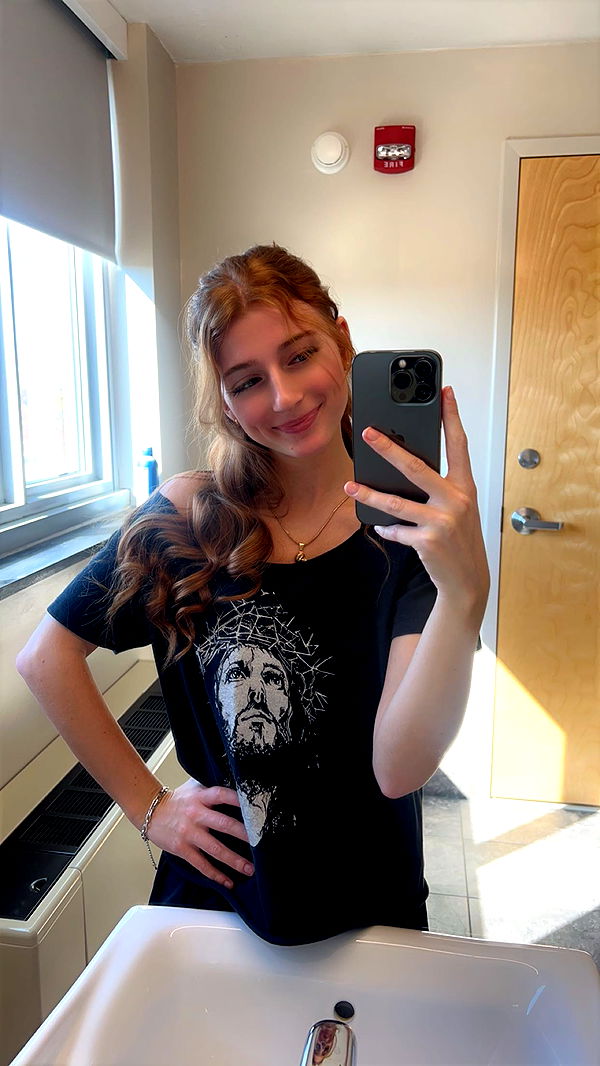 carmmieecat image ~ Altpins